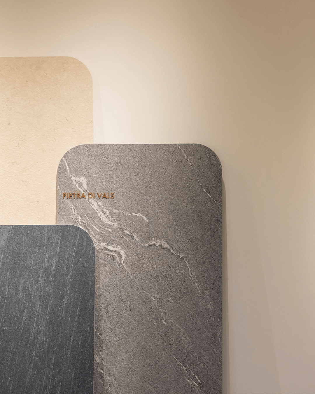 ICG Gallery Madrid - Carousel 3